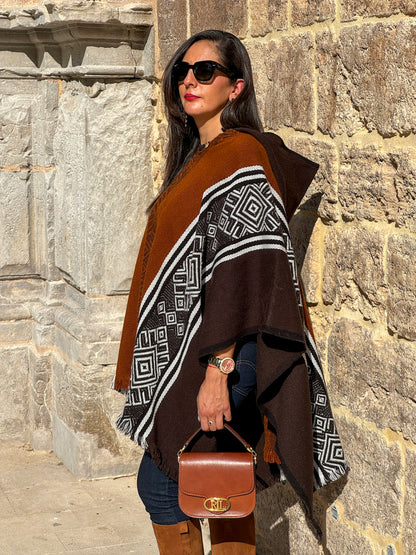 WOOL PONCHO - TURU