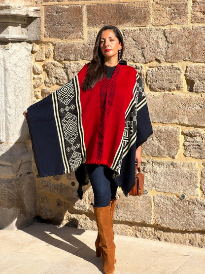 WOOL PONCHO - NINA