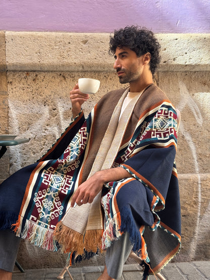 WOOL PONCHO - CHASKA