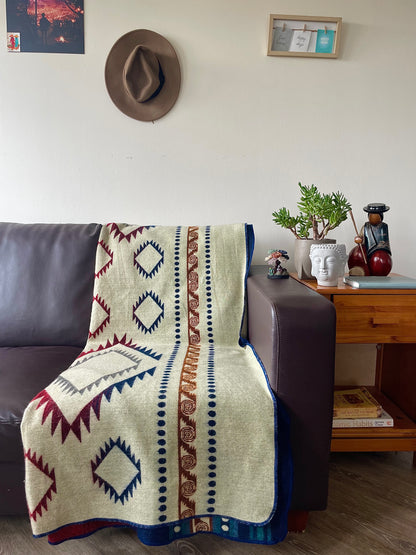 WOOL BLANKET - ILLARI
