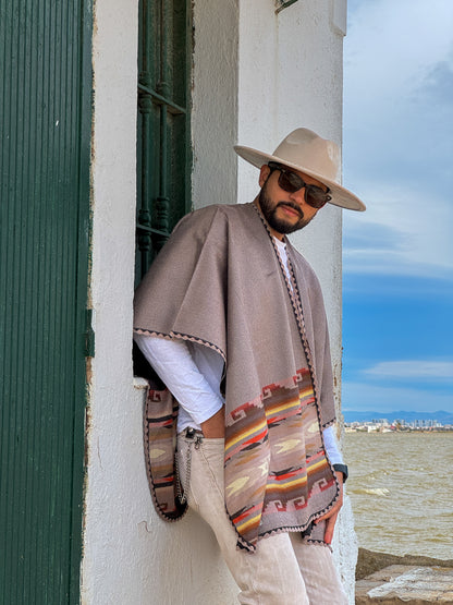 WOOL SHAWL - URKU