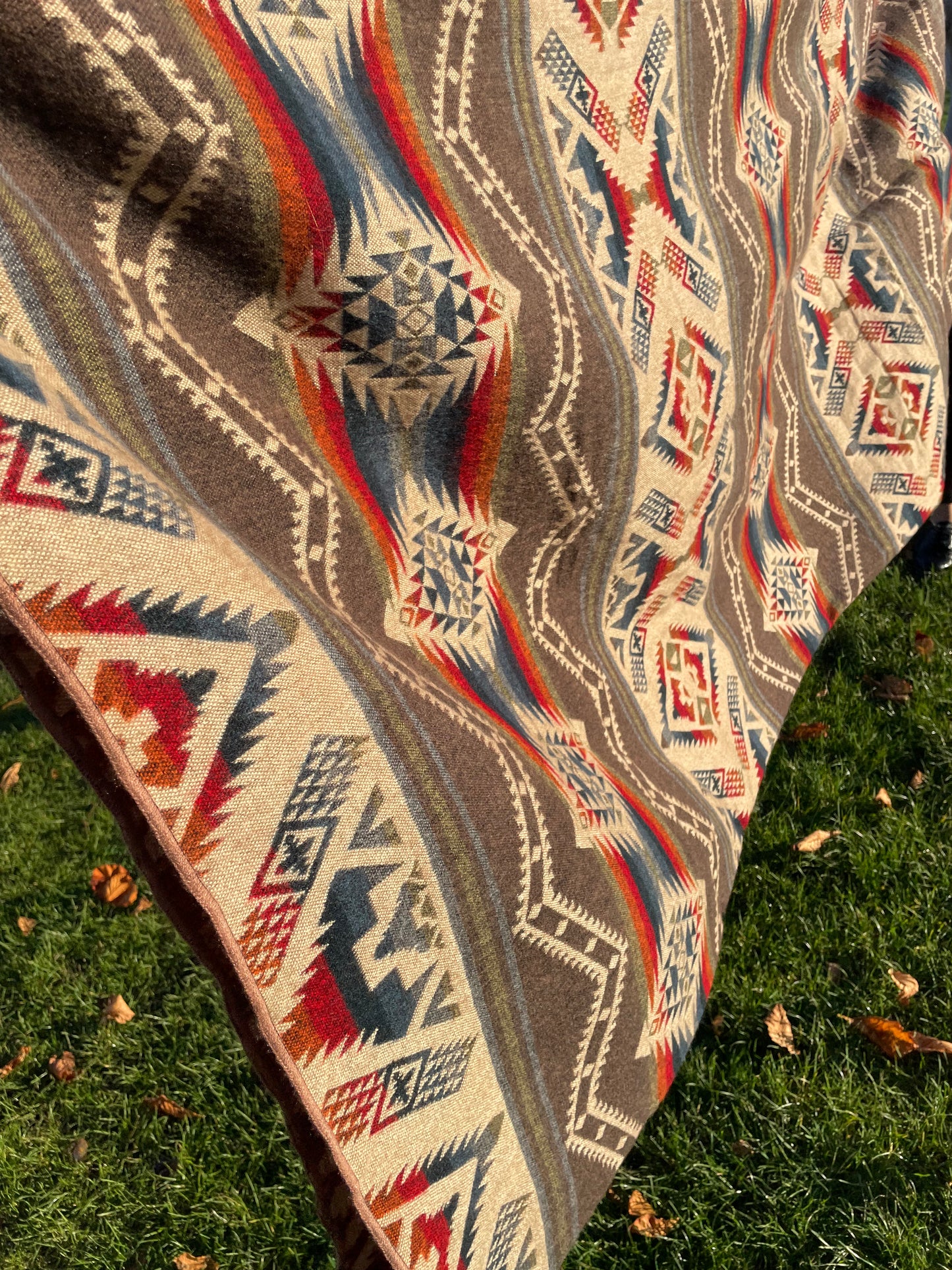 WOOL BLANKET - PACHAMAMA